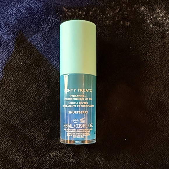 Fenty Treatz Hydrating + Strengthening Lip Oil - Smurfberry - Picture 2 of 2